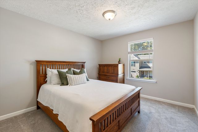 320 Longhorn Dr, Smyrna, TN 37167