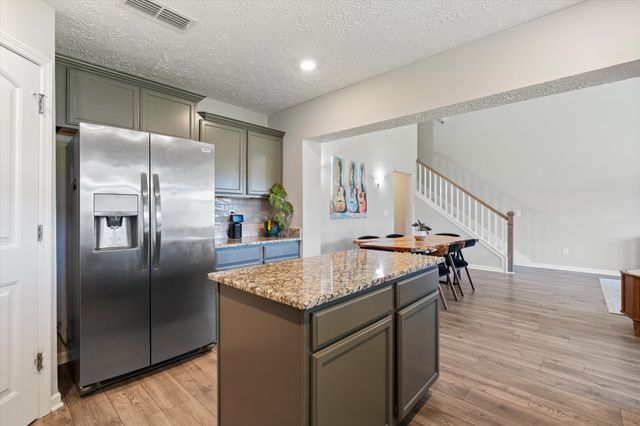 320 Longhorn Dr, Smyrna, TN 37167