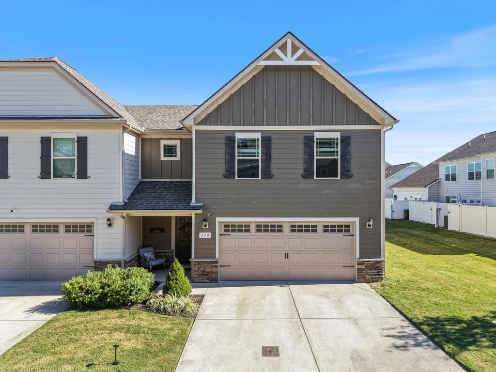 320 Longhorn Dr, Smyrna, TN 37167