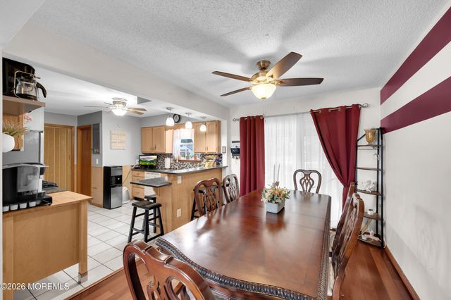 1254 Cattus Island Boulevard, Toms River, NJ 08753