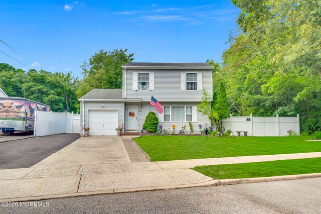 1254 Cattus Island Boulevard, Toms River, NJ 08753