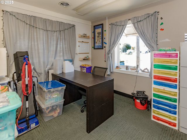 2213 E St, Washougal, WA 98671