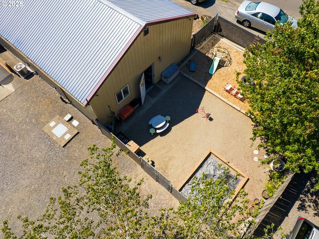 2213 E St, Washougal, WA 98671