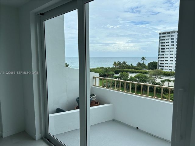 177 Ocean Lane Dr 715, Key Biscayne, FL 33149