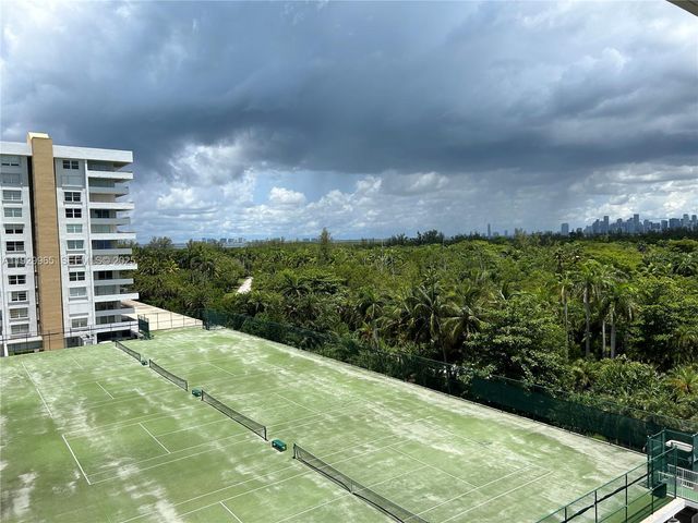 177 Ocean Lane Dr 715, Key Biscayne, FL 33149
