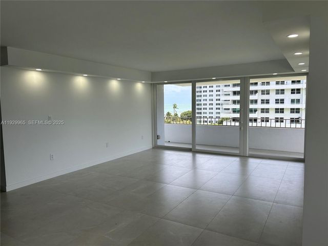 177 Ocean Lane Dr 715, Key Biscayne, FL 33149