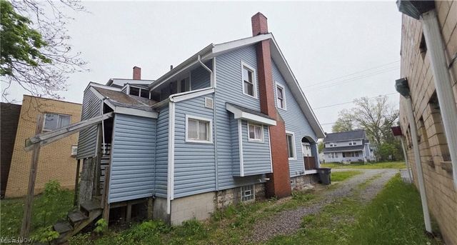 1934 E Midlothian Boulevard, Youngstown, OH 44502