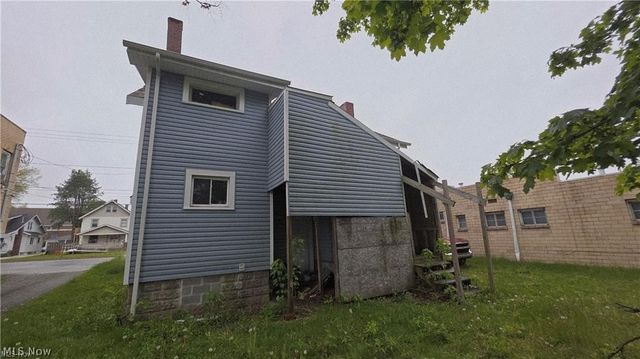 1934 E Midlothian Boulevard, Youngstown, OH 44502