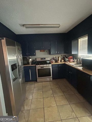 1395 Willow Drive, Riverdale, GA 30296