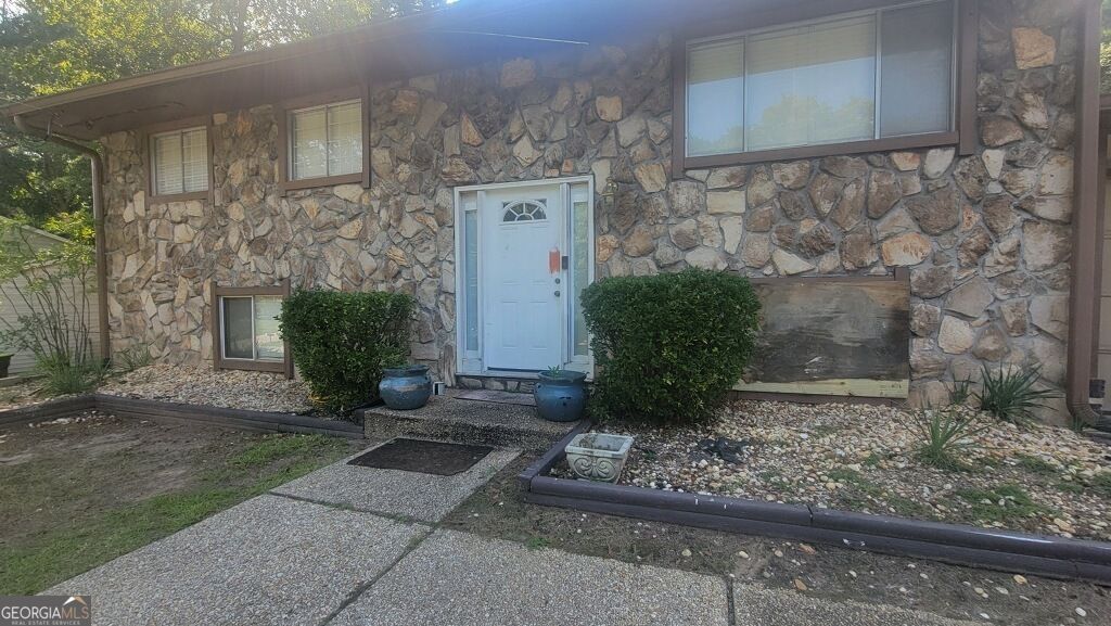 1395 Willow Drive, Riverdale, GA 30296