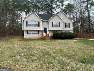 15 Hidden Mill Court, Newnan, GA 30265