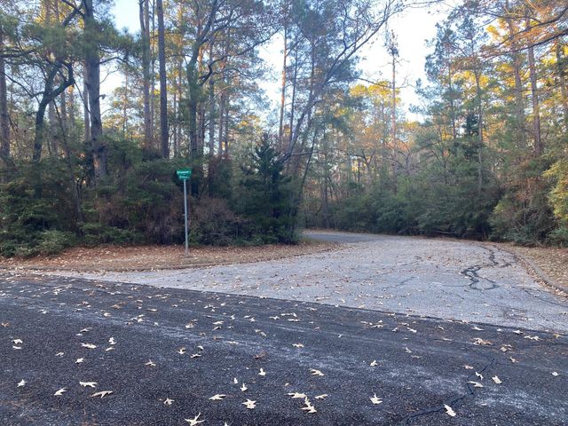 26721 E Pecan Circle, Huntsville, TX 77320