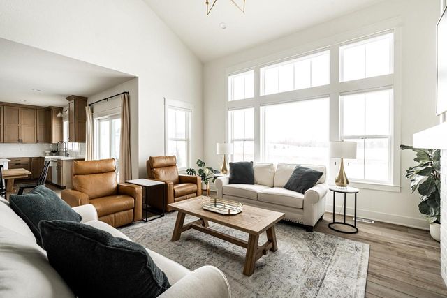 W274N6937 Pintail COURT, Lisbon, WI 53089