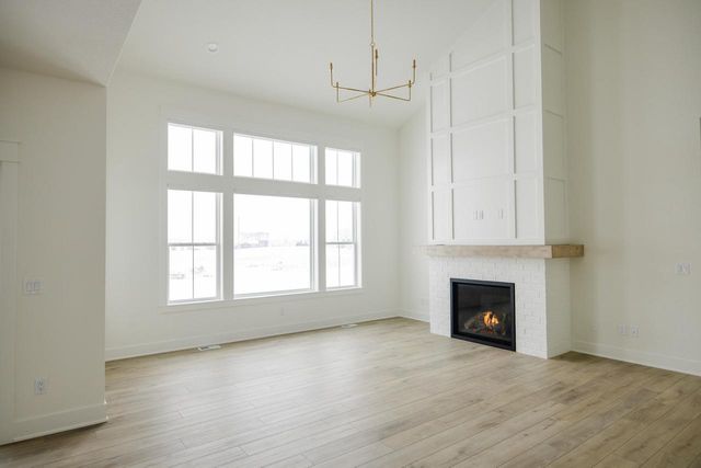 W274N6937 Pintail COURT, Lisbon, WI 53089