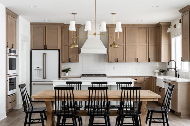 W274N6937 Pintail COURT, Lisbon, WI 53089