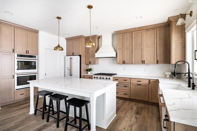 W274N6937 Pintail COURT, Lisbon, WI 53089