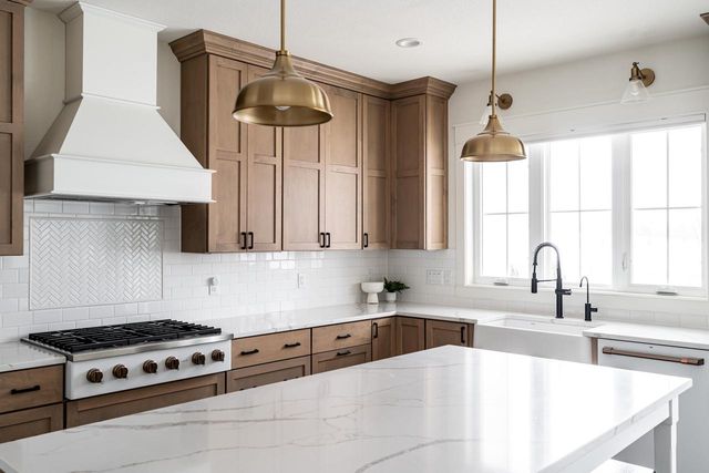 W274N6937 Pintail COURT, Lisbon, WI 53089