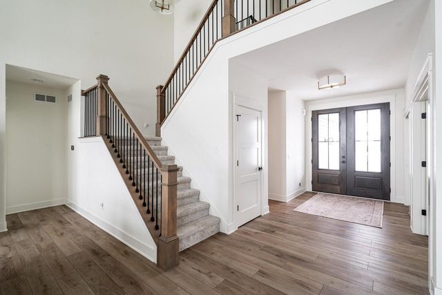 W274N6937 Pintail COURT, Lisbon, WI 53089