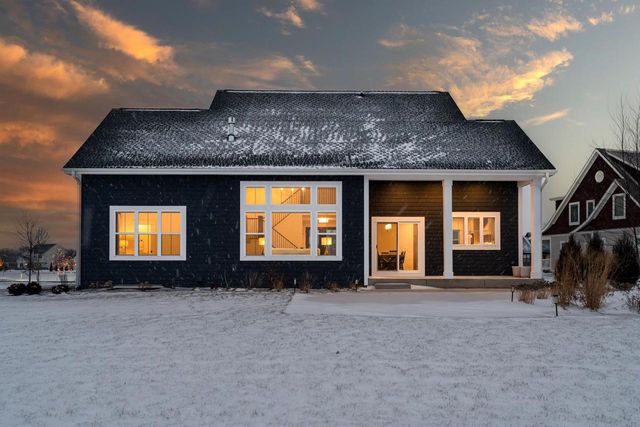 W274N6937 Pintail COURT, Lisbon, WI 53089