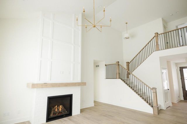 W274N6937 Pintail COURT, Lisbon, WI 53089