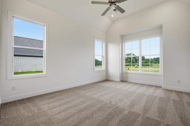 340 WIRT RD, Oakland, TN 38060