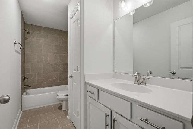 340 WIRT RD, Oakland, TN 38060