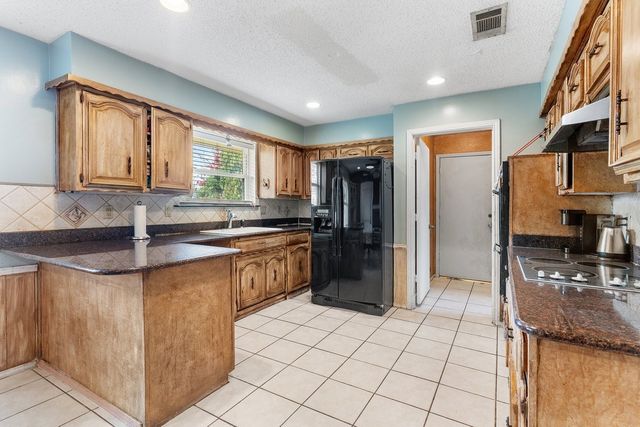 3002 Toler Road, Rowlett, TX 75089