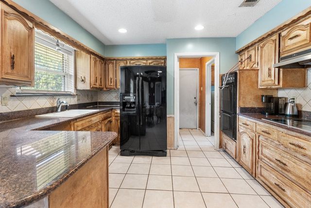 3002 Toler Road, Rowlett, TX 75089