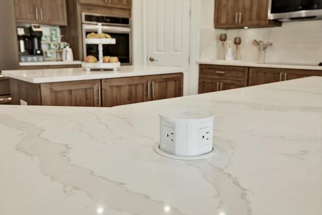 21610 DRAYCOTT WAY, Land O Lakes, FL 34637