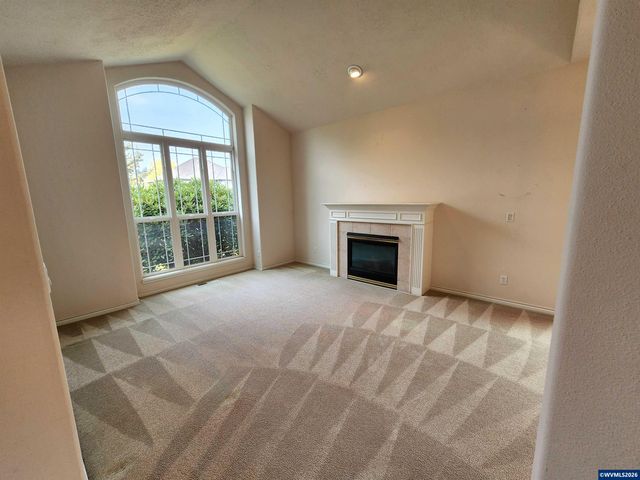 2230 Cobbler Ct NW, Salem, OR 97304