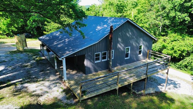 335 Hillside Street, Olive Hill, KY 41164
