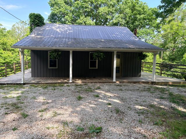 335 Hillside Street, Olive Hill, KY 41164