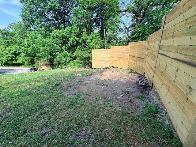 335 Hillside Street, Olive Hill, KY 41164
