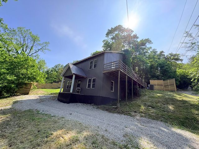 335 Hillside Street, Olive Hill, KY 41164