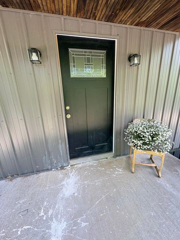 335 Hillside Street, Olive Hill, KY 41164