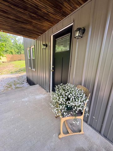 335 Hillside Street, Olive Hill, KY 41164