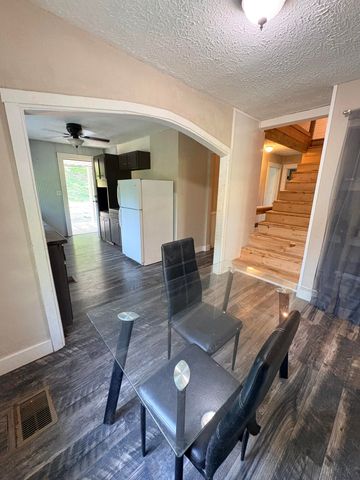 335 Hillside Street, Olive Hill, KY 41164