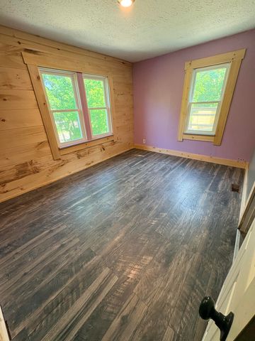 335 Hillside Street, Olive Hill, KY 41164