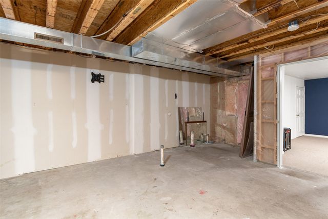 3834 Marigold Drive, Ames, IA 50014