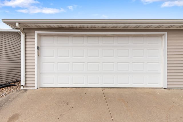 3834 Marigold Drive, Ames, IA 50014