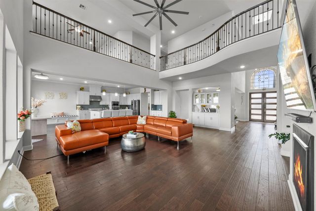 2504 Long Lasso PASS, Leander, TX 78641