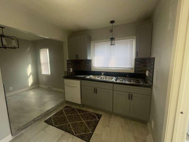 3158 Hickory Street, Inkster, MI 48141