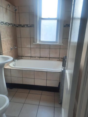 6221 S Laflin Street 2, Chicago, IL 60636