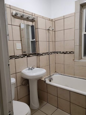 6221 S Laflin Street 2, Chicago, IL 60636