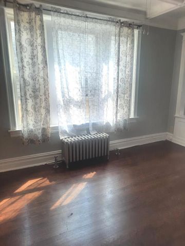 6221 S Laflin Street 2, Chicago, IL 60636