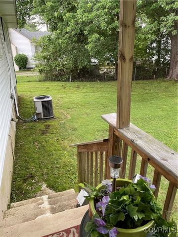 4704 River Rd, Chesterfield, VA 23803