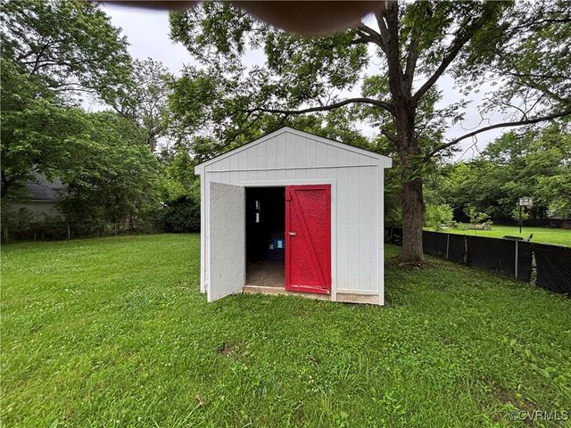 4704 River Rd, Chesterfield, VA 23803