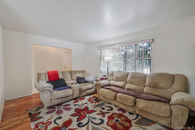 2771 Pond Road, Ronkonkoma, NY 11779