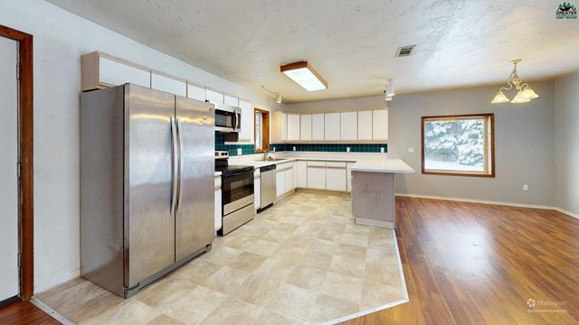 3870 PETER HAWK AVENUE, North Pole, AK 99705