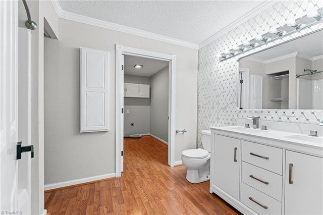 1833 Helmstetler Road, Lexington, NC 27295